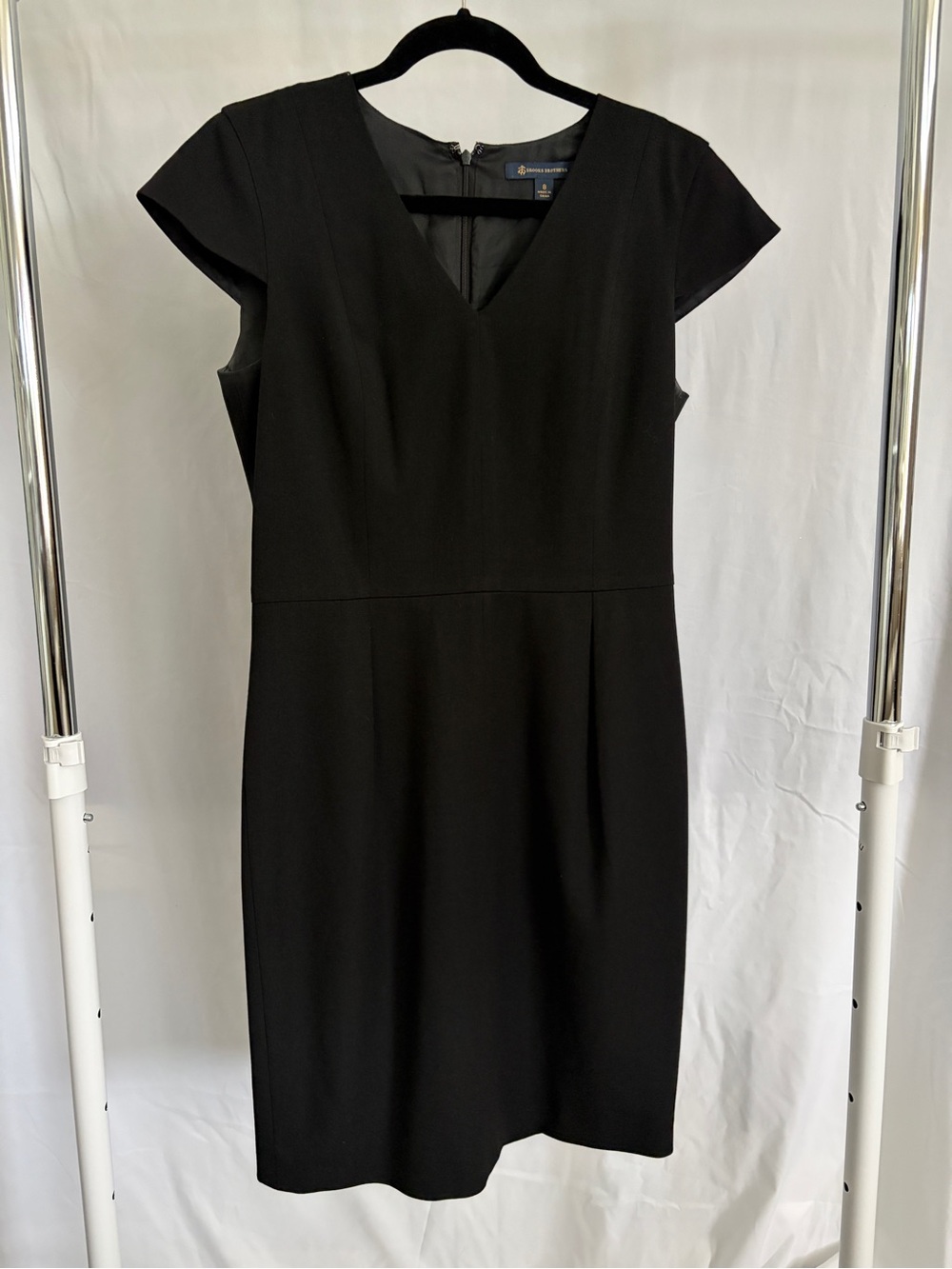 Brooks Brothers Black V-Neck Cap Sleeve Midi Dress